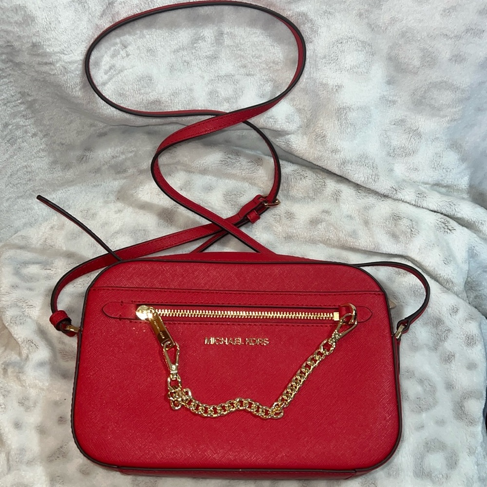 Red Small Michael Kors Purse 👛